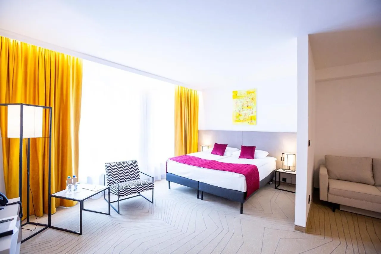 Arche Hotel Krakowska Varsóvia